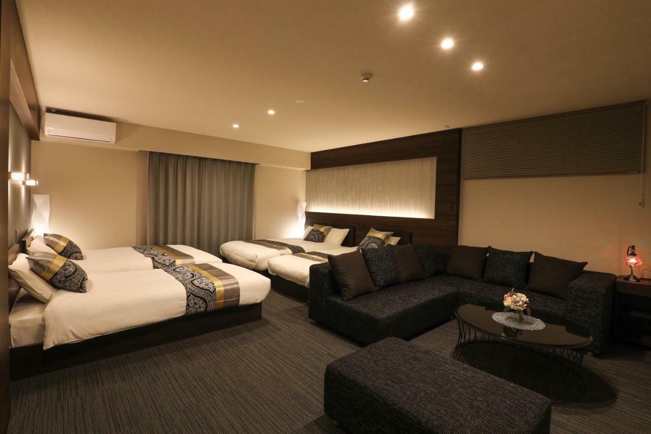 Aparthotel Grand Base Hakata Fukuoka  Exterior foto